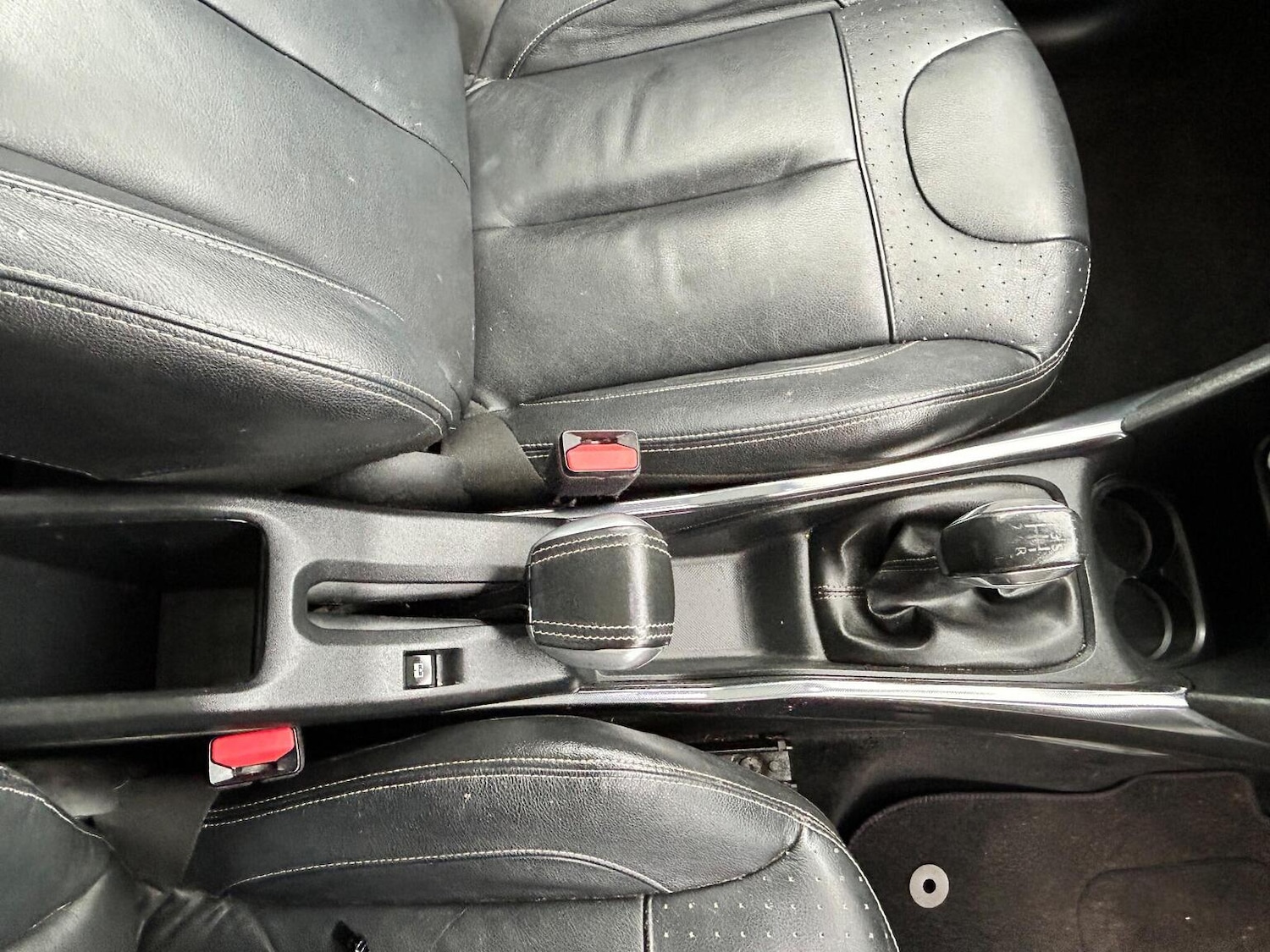 Used Peugeot 2008 2014 for sale - 77729991: Photo 14