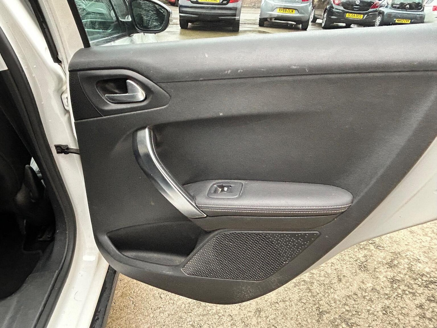 Used Peugeot 2008 2014 for sale - 77729991: Photo 23