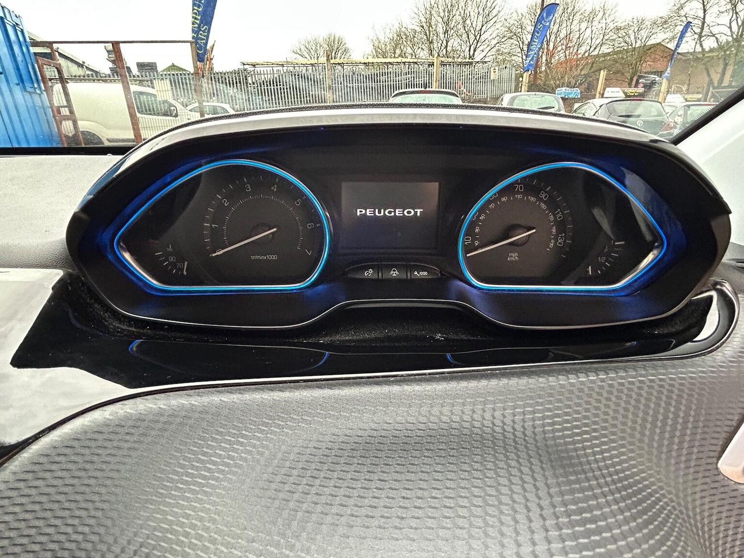 Used Peugeot 2008 2014 for sale - 77729991: Photo 27