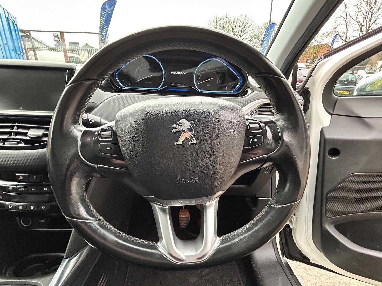 Used Peugeot 2008 2014 for sale - 77729991: Photo 29