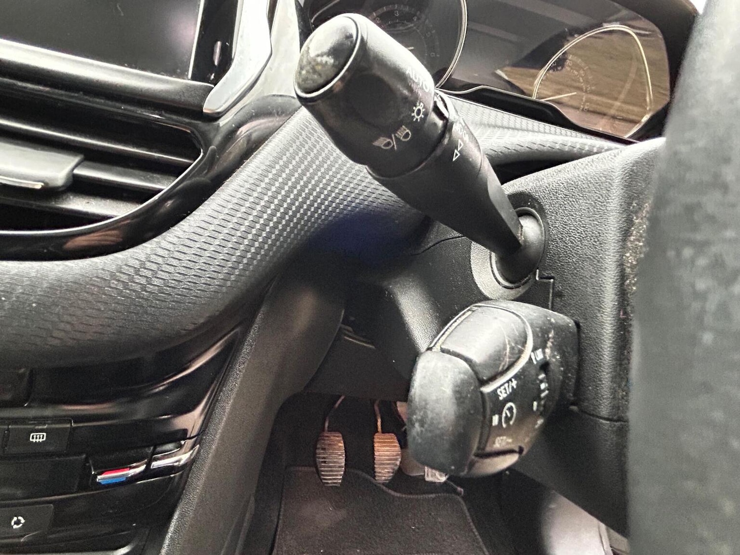 Used Peugeot 2008 2014 for sale - 77729991: Photo 35