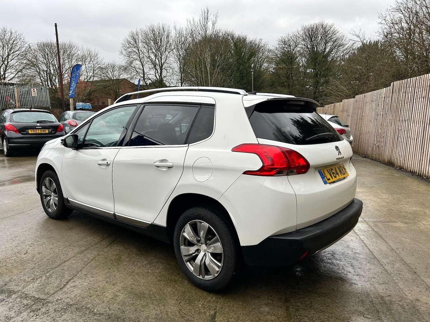 Used Peugeot 2008 2014 for sale - 77729991: Photo 6