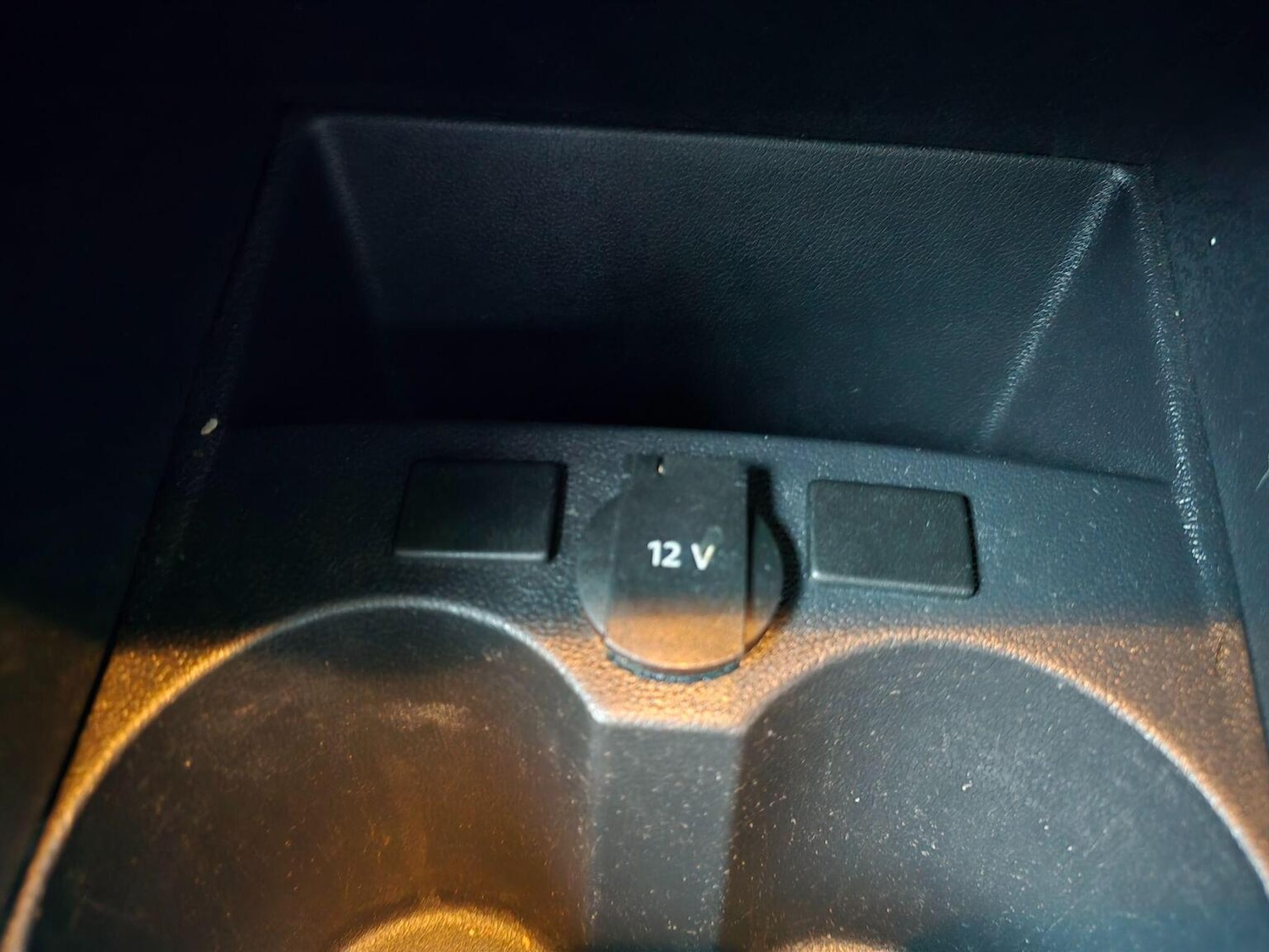 Used Volkswagen Polo 2011 for sale - 77937806: Photo 17