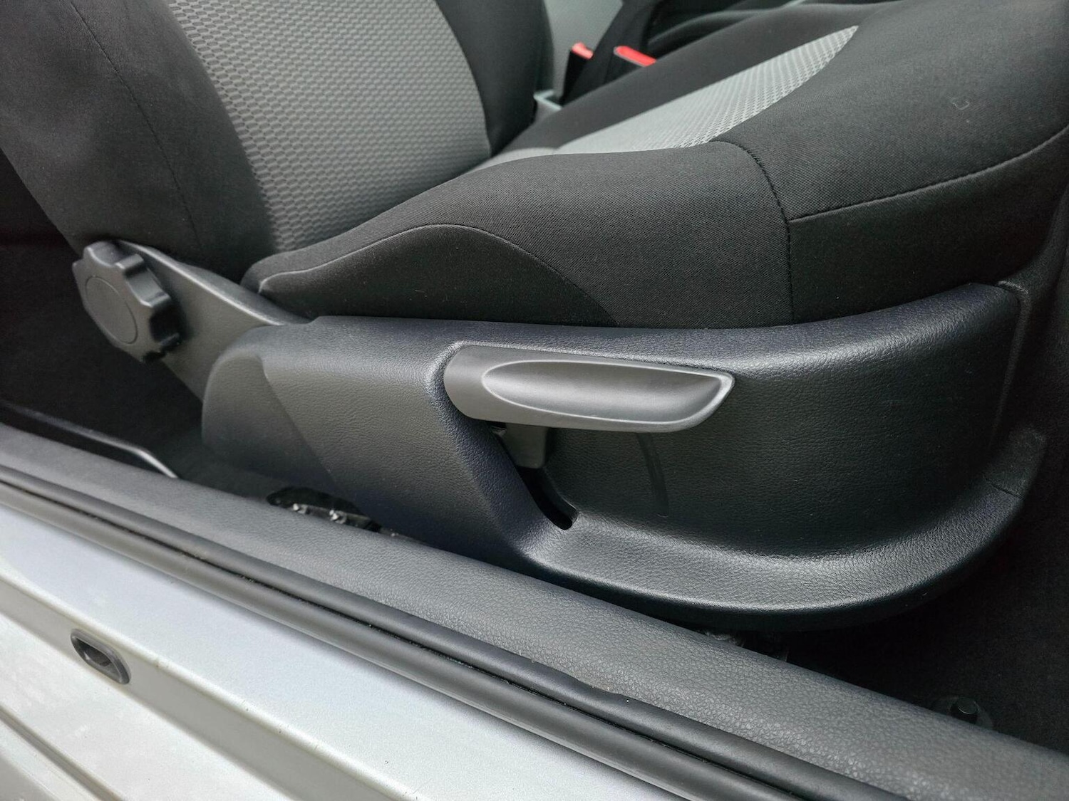 Used Volkswagen Polo 2011 for sale - 77937806: Photo 25