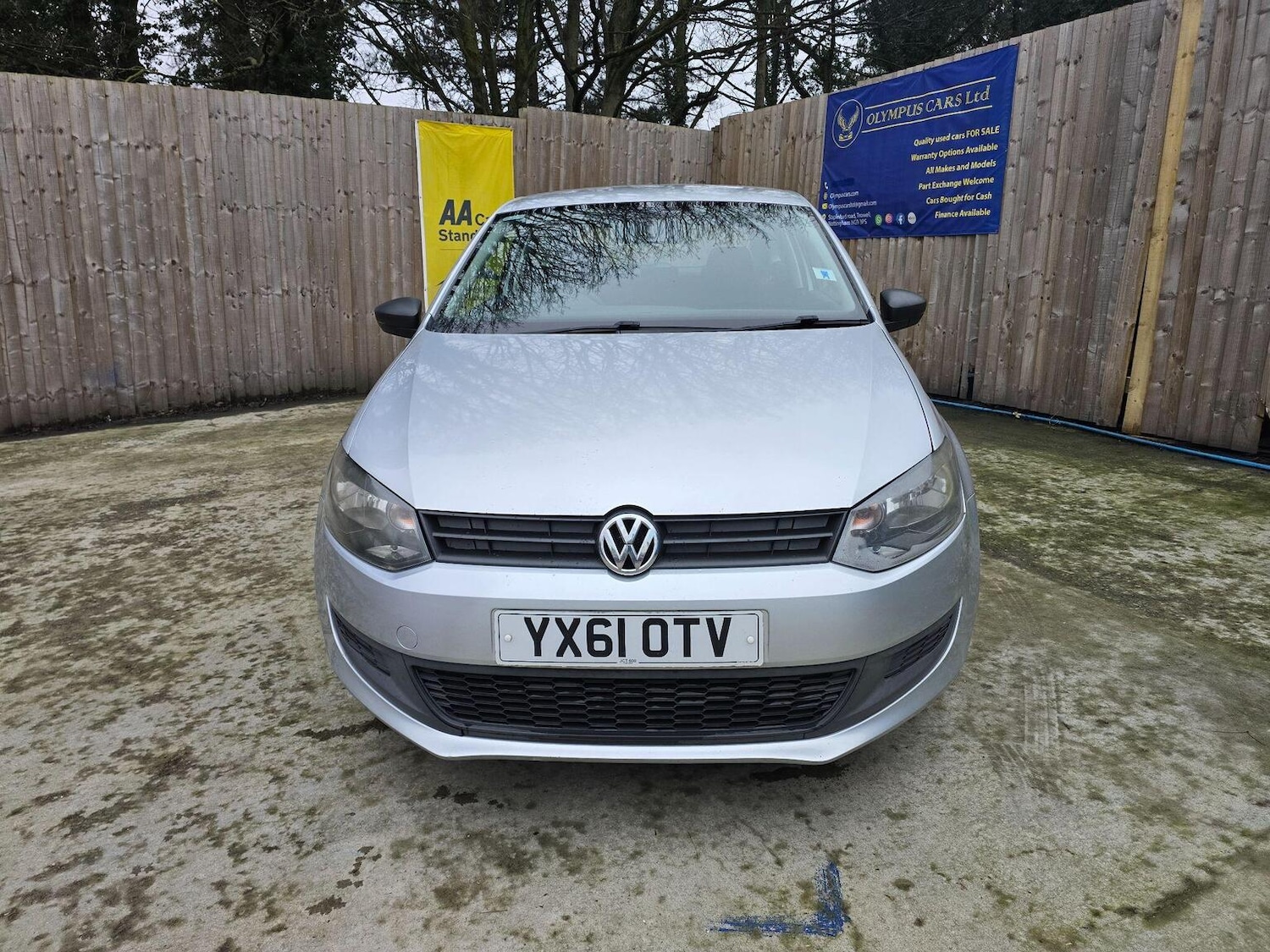 Used Volkswagen Polo 2011 for sale - 77937806: Photo 3