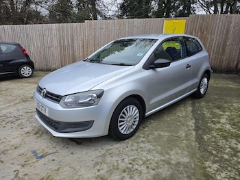 Used Volkswagen Polo 2011 for sale - 77937806: Photo