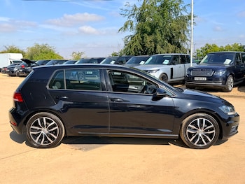 Used Volkswagen Golf 2017 for sale - 79113565: Photo