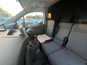 Used Peugeot Partner 2019 for sale - 76146321: Photo