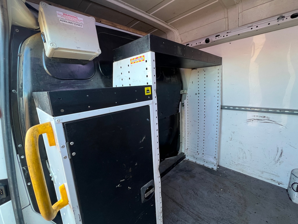 Used Volkswagen Transporter 2019 for sale - 77210788: Photo 90