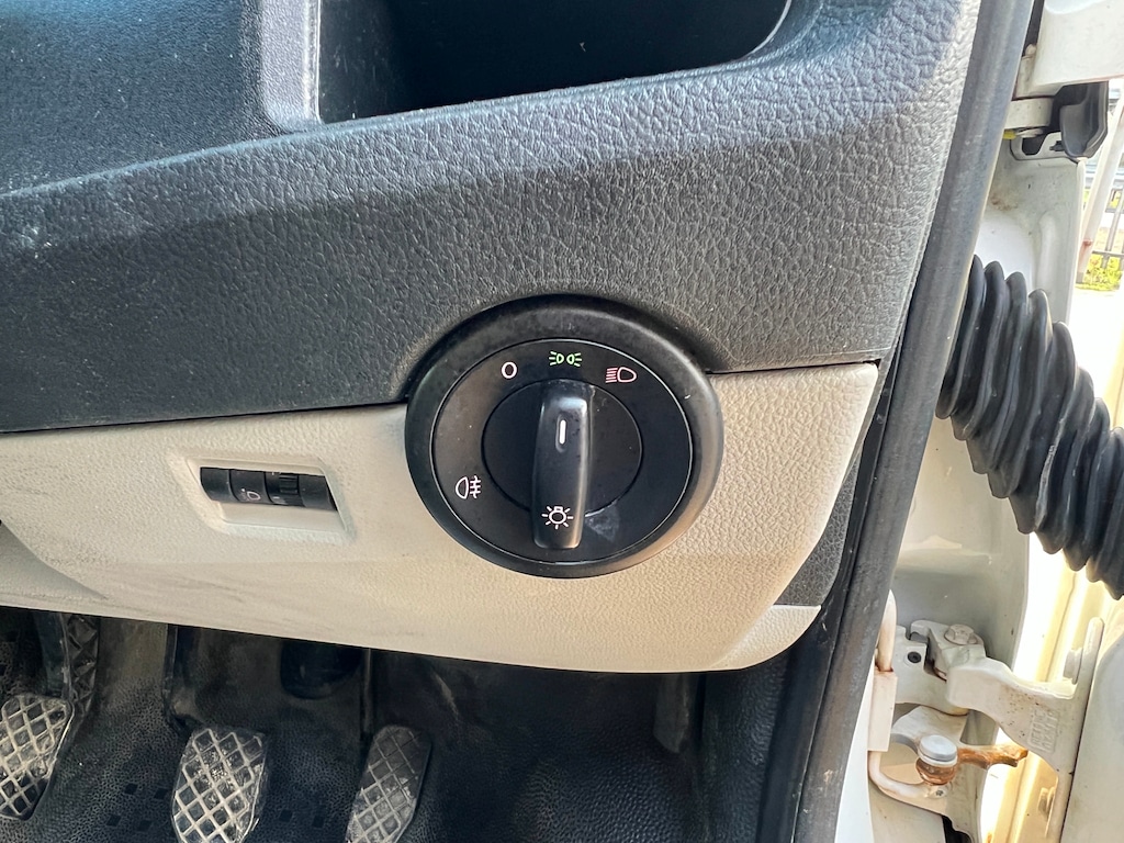 Used Volkswagen Transporter 2019 for sale - 77210788: Photo 97