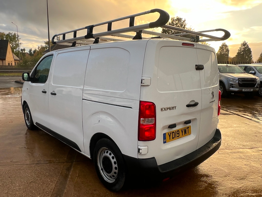 Used Peugeot Expert 2019 for sale - 76140472: Photo 29