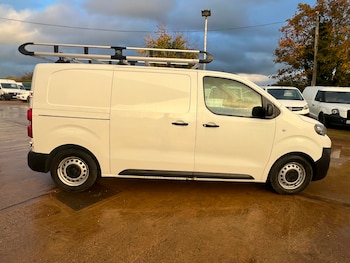 Used Peugeot Expert 2019 for sale - 76140472: Photo