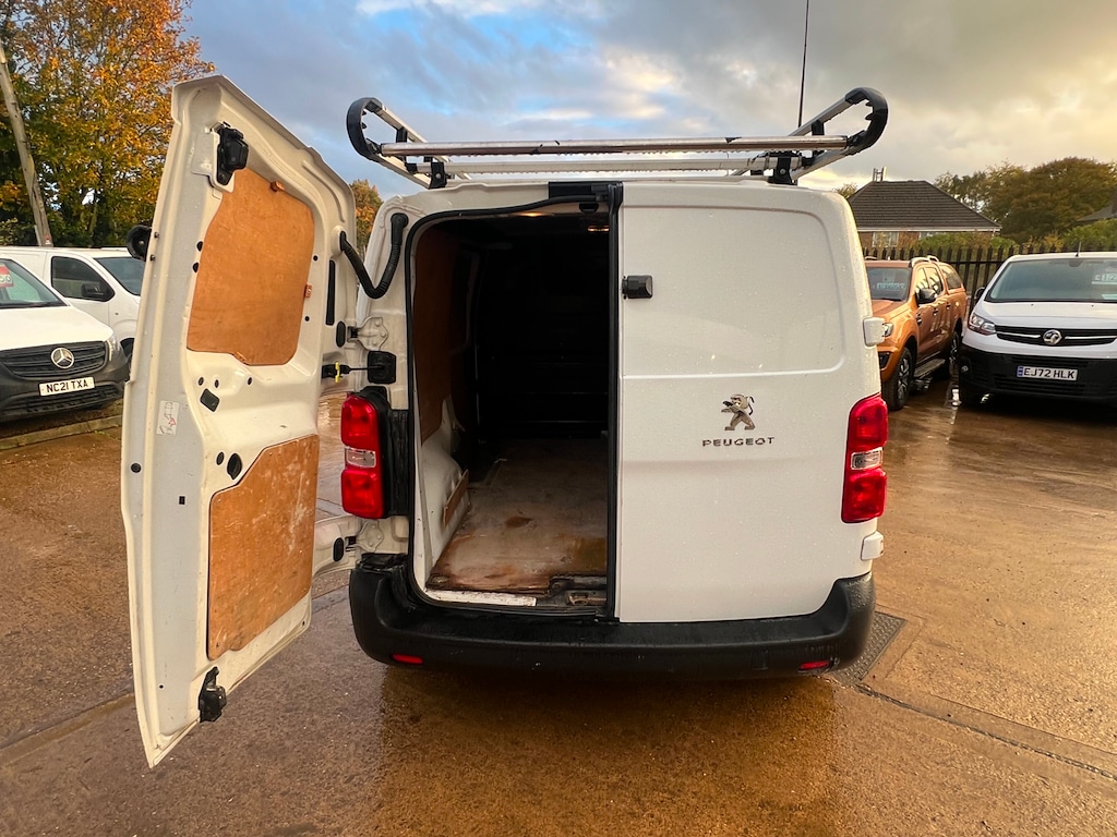 Used Peugeot Expert 2019 for sale - 76140472: Photo 45