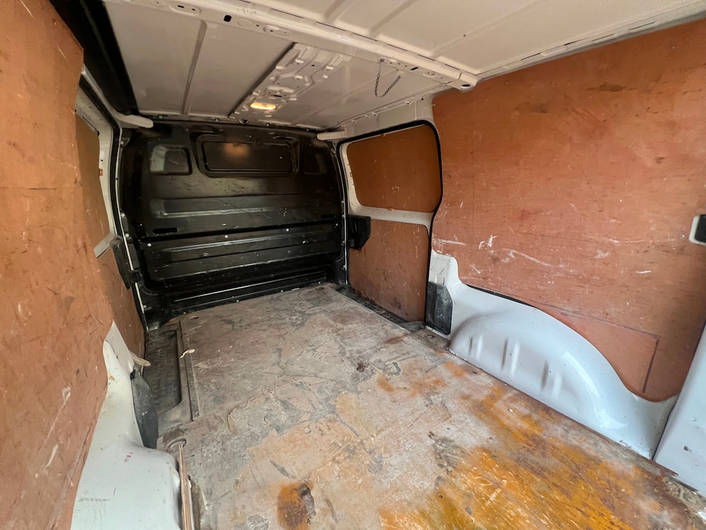 Used Peugeot Expert 2019 for sale - 76140472: Photo 46