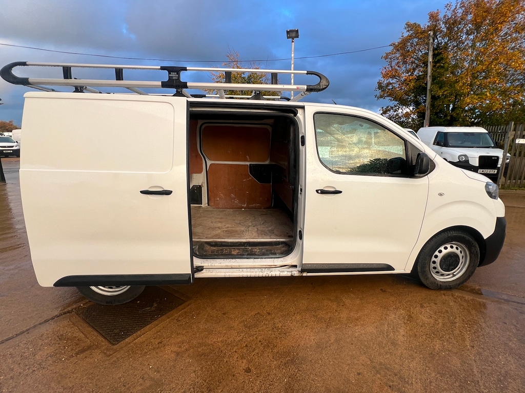 Used Peugeot Expert 2019 for sale - 76140472: Photo 49