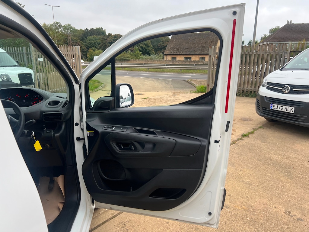 Used Peugeot Partner 2020 for sale - 75874470: Photo 50