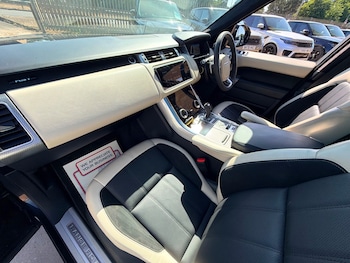 Used Land Rover Range Rover Sport 2019 for sale - 79160373: Photo