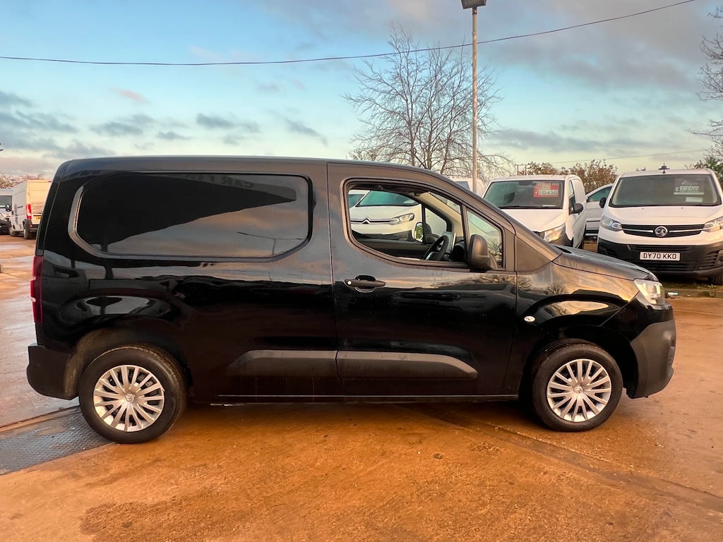 Used Citroen Berlingo 2021 for sale - 76861977: Photo 15