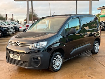 Used Citroen Berlingo 2021 for sale - 76861977: Photo