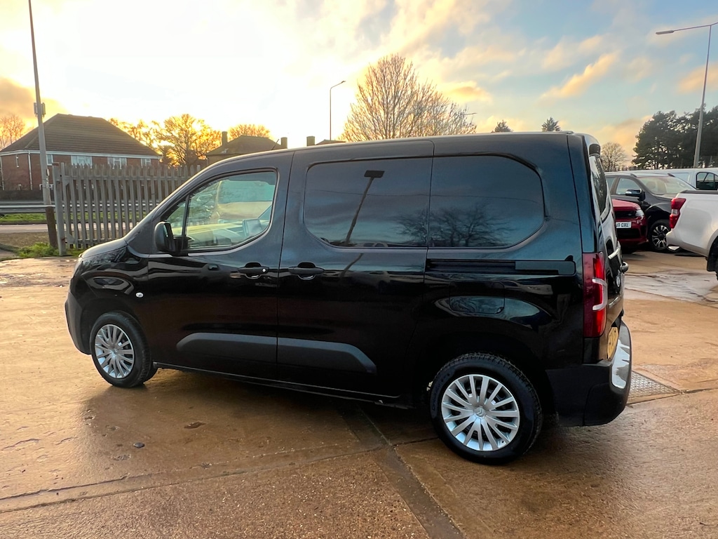 Used Citroen Berlingo 2021 for sale - 76861977: Photo 29