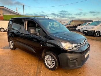Used Citroen Berlingo 2021 for sale - 76861977: Photo