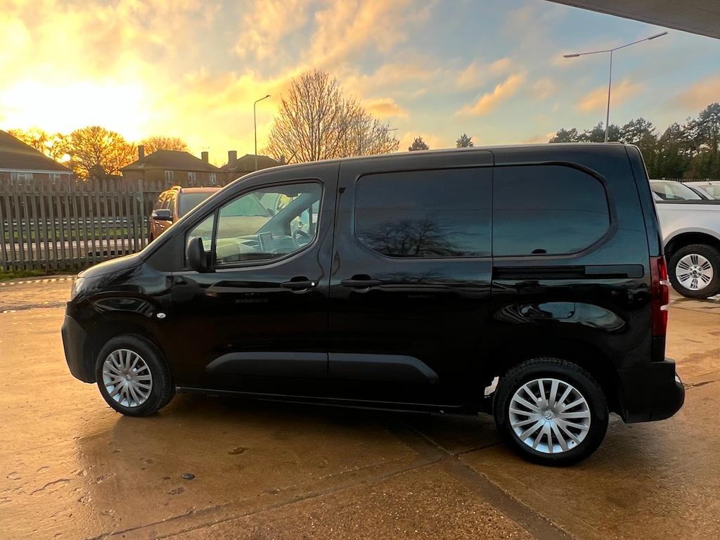 Used Citroen Berlingo 2021 for sale - 76861977: Photo 30