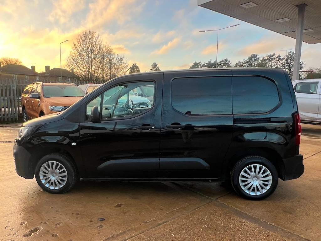 Used Citroen Berlingo 2021 for sale - 76861977: Photo 5