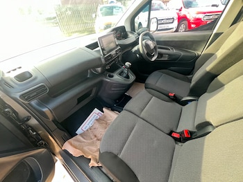 Used Peugeot Partner 2023 for sale - 76738547: Photo