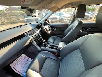 Used Land Rover Discovery Sport 2016 for sale - 79322450: Photo