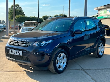 Used Land Rover Discovery Sport 2016 for sale - 79322450: Photo