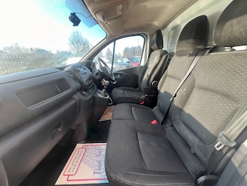 Used Vauxhall Vivaro 2018 for sale - 77082866: Photo