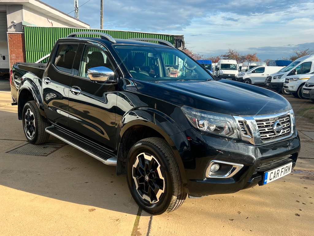 Used Nissan Navara 2020 for sale - 76265759: Photo 2