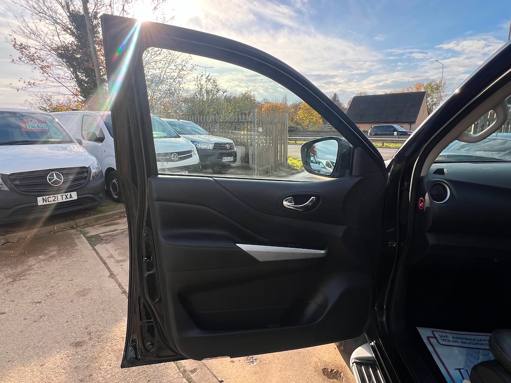 Used Nissan Navara 2020 for sale - 76265759: Photo 36