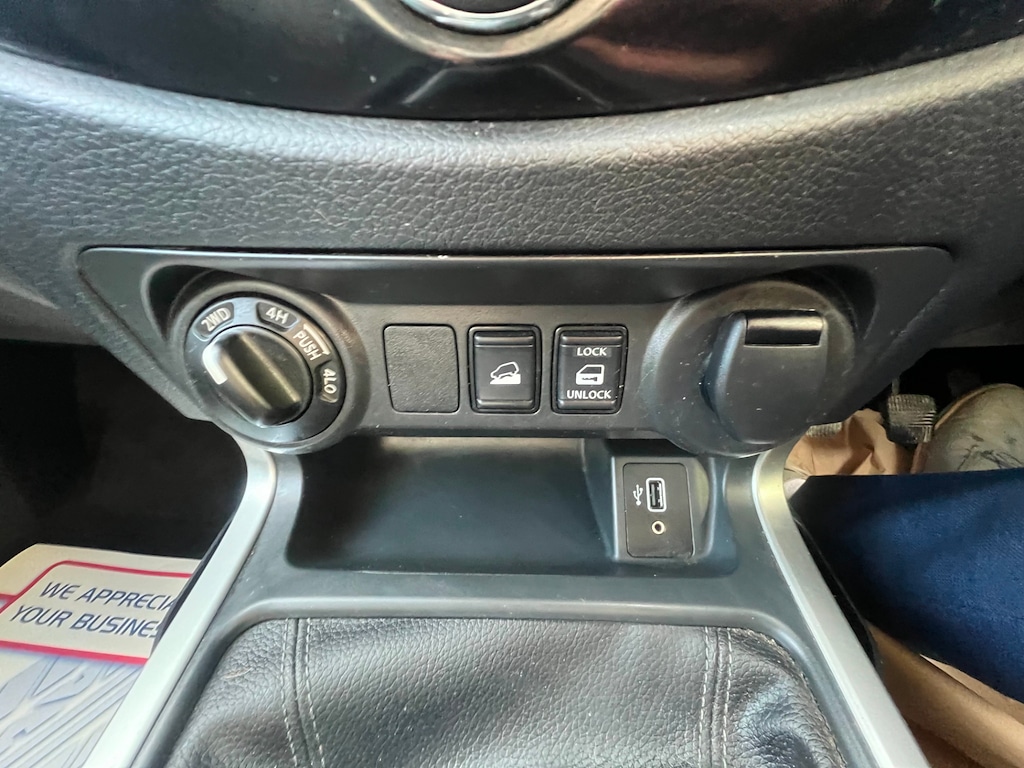 Used Nissan Navara 2020 for sale - 76265759: Photo 64