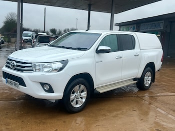 Toyota Hilux feature image