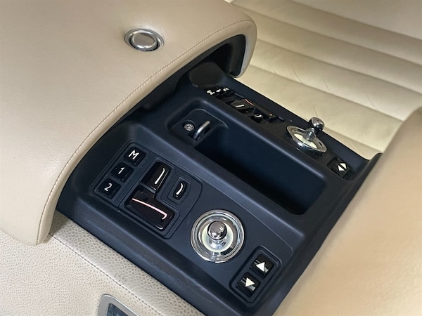 Used Rolls-Royce Phantom 2004 for sale - 75710306: Photo 29