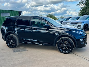 Used Land Rover Discovery Sport 2018 for sale - 78624659: Photo