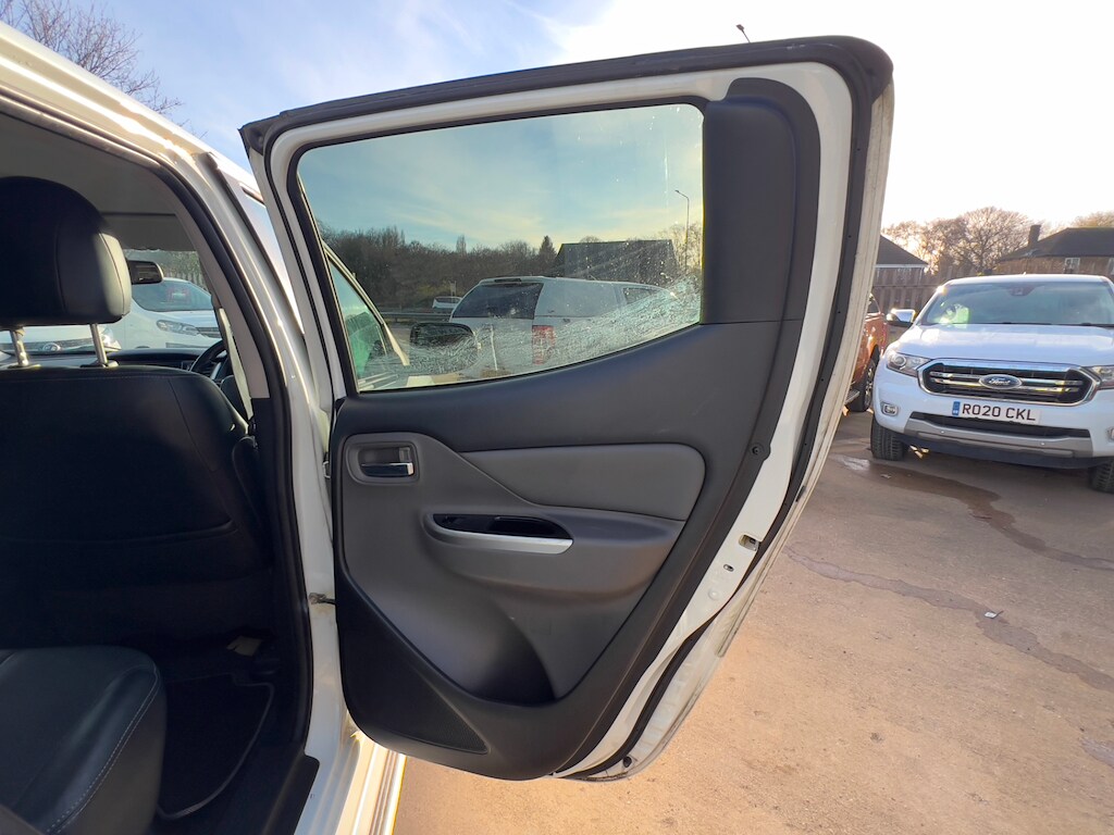 Used Mitsubishi L200 2019 for sale - 76640655: Photo 51