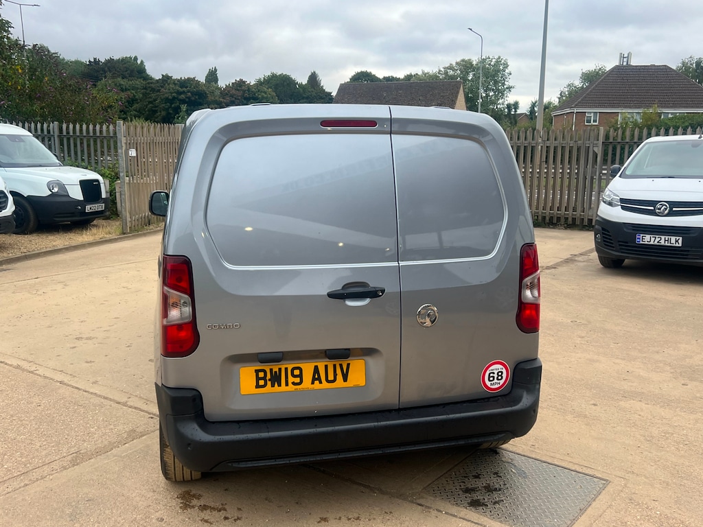 Vehicle 28