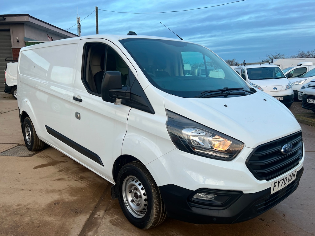 Used Ford Transit Custom 2020 for sale - 76696719: Photo 2