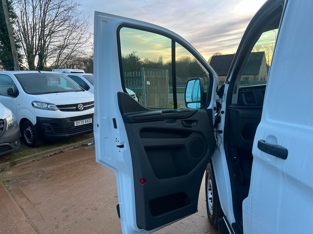 Used Ford Transit Custom 2020 for sale - 76696719: Photo 42