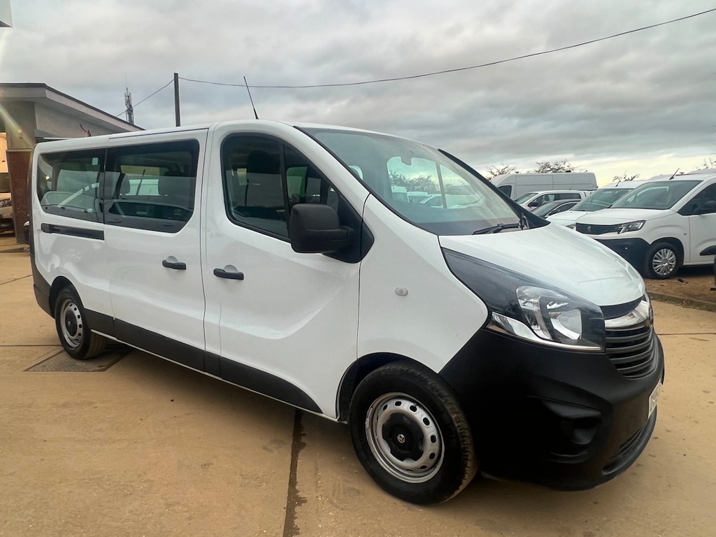 Used Vauxhall Vivaro 2015 for sale - 76322122: Photo 2
