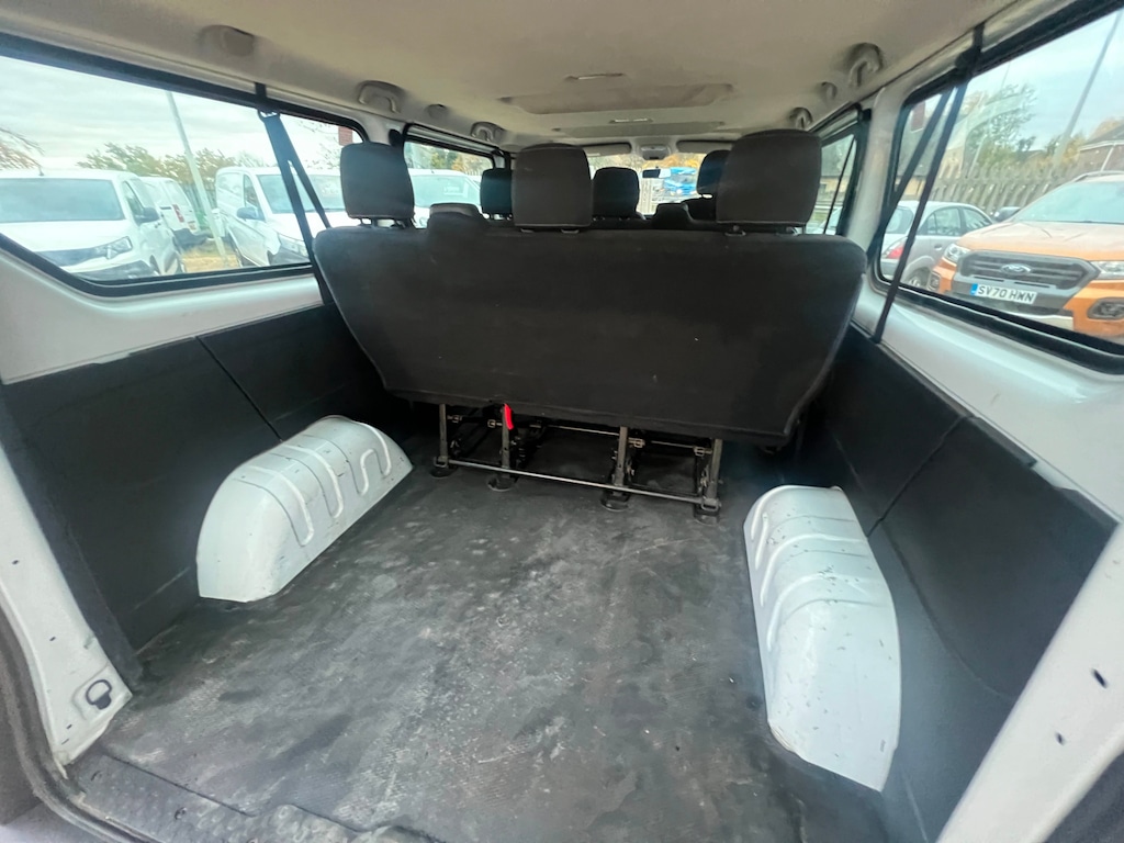 Used Vauxhall Vivaro 2015 for sale - 76322122: Photo 51