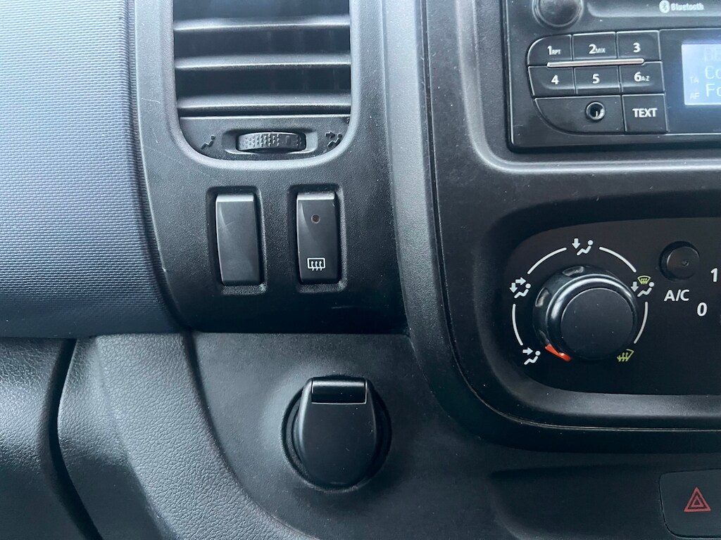 Used Vauxhall Vivaro 2015 for sale - 76322122: Photo 69