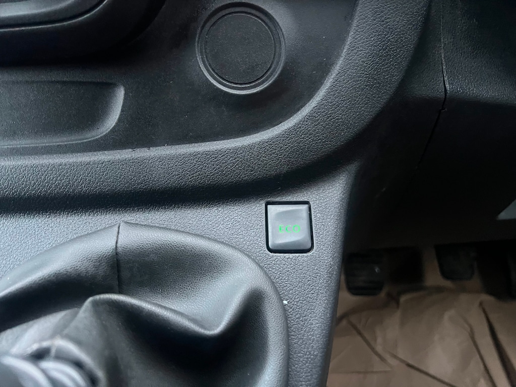 Used Vauxhall Vivaro 2015 for sale - 76322122: Photo 71