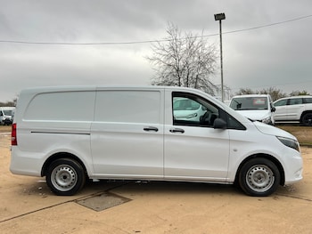 Used Mercedes-Benz Vito 2021 for sale - 77755985: Photo