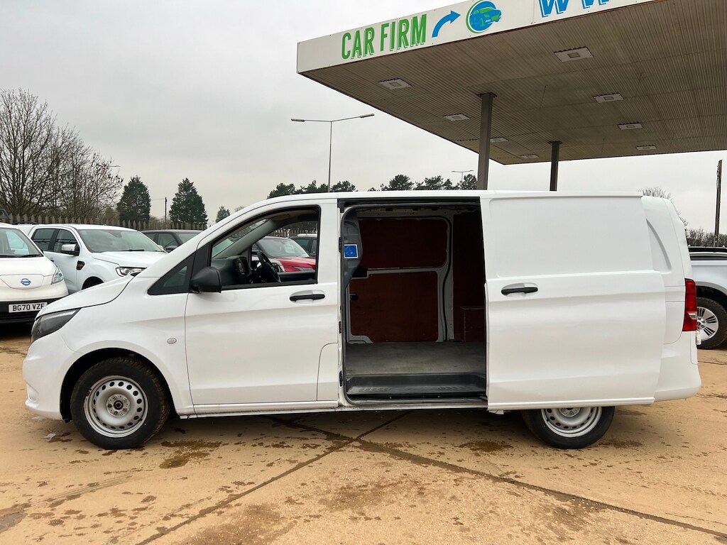 Used Mercedes-Benz Vito 2021 for sale - 77755985: Photo 60