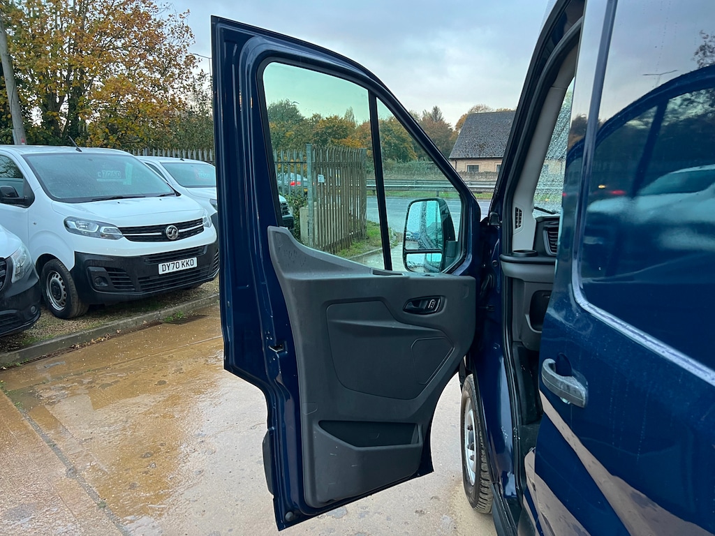 Used Ford Transit 2020 for sale - 76290140: Photo 38