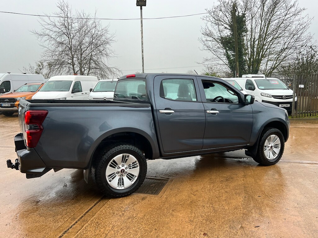Used Isuzu D-Max 2021 for sale - 77381236: Photo 32
