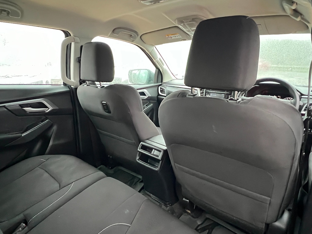 Used Isuzu D-Max 2021 for sale - 77381236: Photo 84